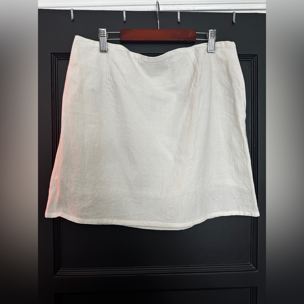 Cotton On Women’s Cropped Light Blue Long Sleeve Size L
